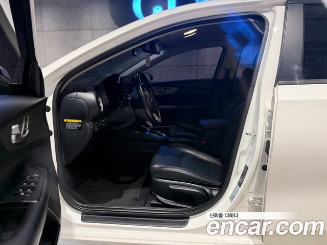 Kia K3 Luxury 2020 — фото 20