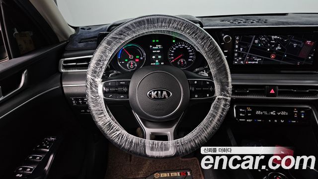 Kia K5 Hybrid (III) Prestige 2020 — фото 16