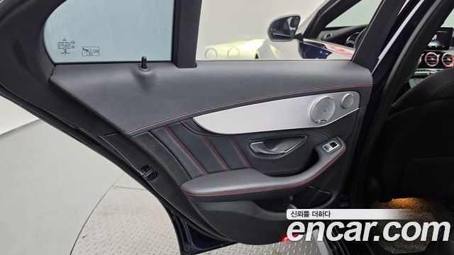 Mercedes-Benz C-Class (W205) C43 AMG 4MATIC 2018 — фото 25
