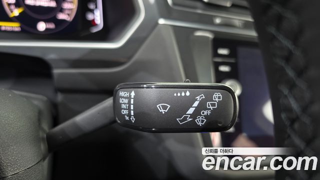 Volkswagen Tiguan (II) 2.0 TDI Premium 2021 — фото 28