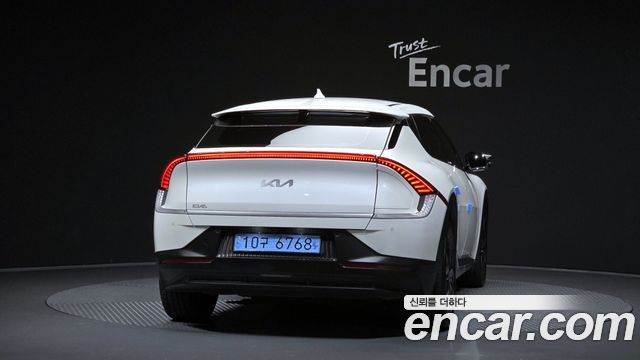 Kia EV6 Long Range Air 2023 — фото 4