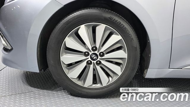Hyundai Grandeur Hybrid (HG) Premium 2016 — фото 5