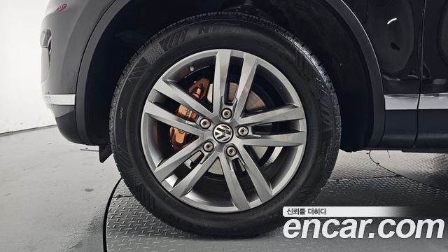 Volkswagen Touareg V6 3.0 TDI Bluemotion 7P5 2016 — фото 5
