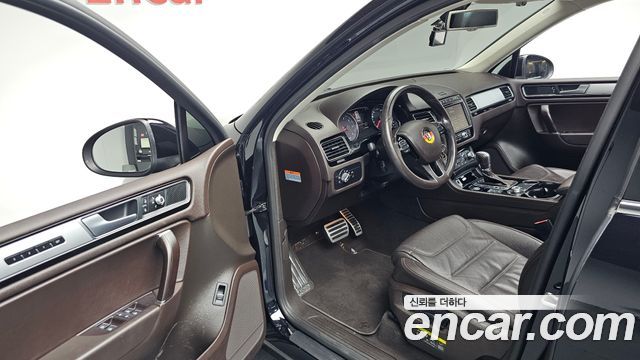 Volkswagen Touareg V6 3.0 TDI Bluemotion 7P5 2016 — фото 10