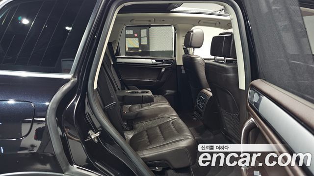 Volkswagen Touareg V6 3.0 TDI Bluemotion 7P5 2016 — фото 12