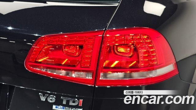 Volkswagen Touareg V6 3.0 TDI Bluemotion 7P5 2016 — фото 23
