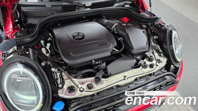 MINI Cooper C (IV) 5Door Classic 2025 — фото 6