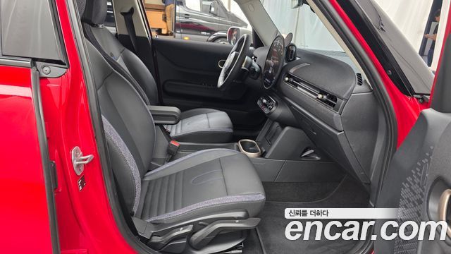 MINI Cooper C (IV) 5Door Classic 2025 — фото 26