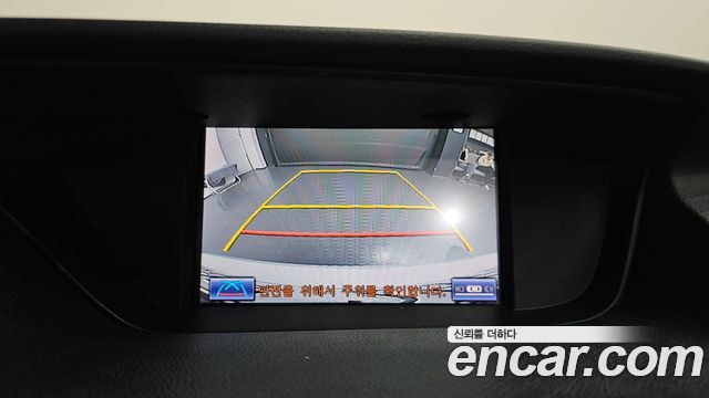 Lexus ES300h Supreme XV60 2013 — фото 15