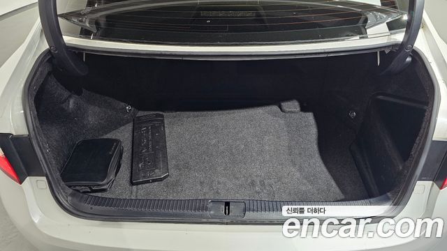 Lexus ES300h Supreme XV60 2013 — фото 20