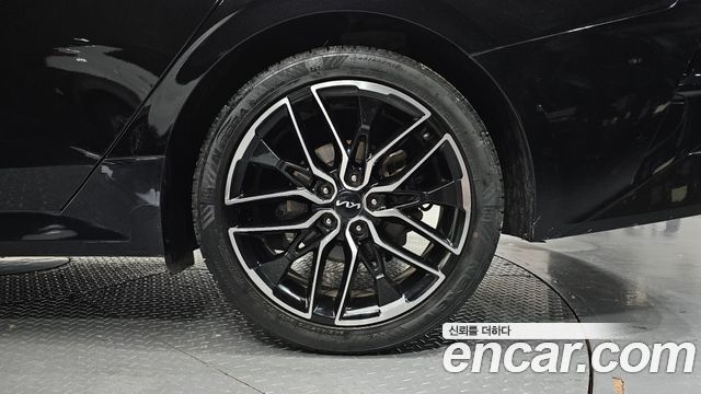 Kia K5 (III) 1.6 Turbo Noblesse 2022 — фото 21