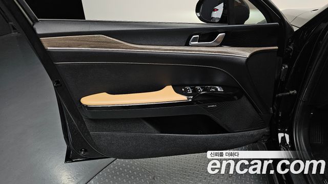Kia K5 (III) 1.6 Turbo Noblesse 2022 — фото 24