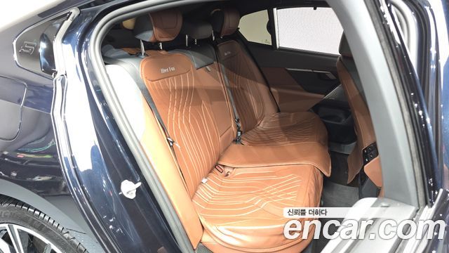 BMW 5 Series (G60) 530e M Sport 2025 — фото 12