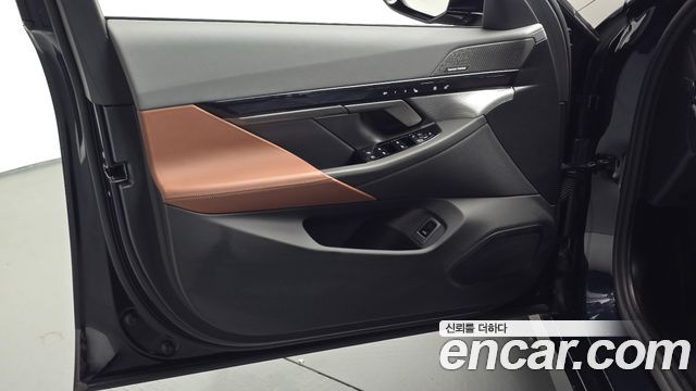BMW 5 Series (G60) 530e M Sport 2025 — фото 24