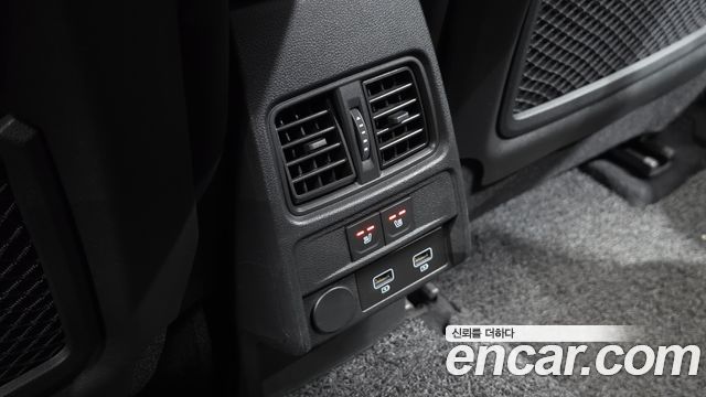 Renault Korea XM3 1.3 TCe RE Signature 2020 — фото 30