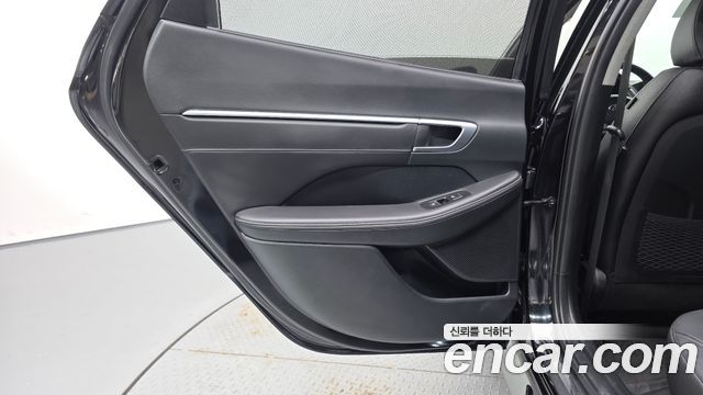 Hyundai Sonata (DN8) 2.0 Premium Plus 2022 — фото 25