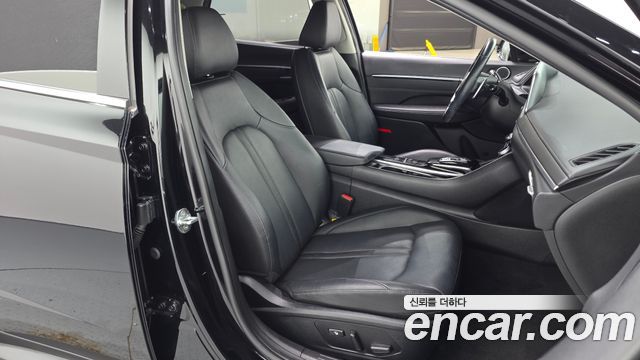 Hyundai Sonata (DN8) 2.0 Premium Plus 2022 — фото 26