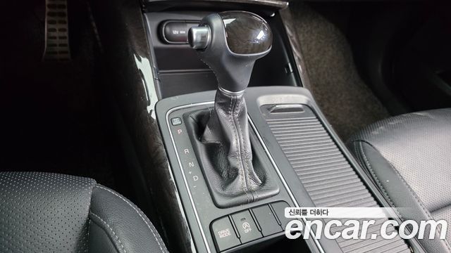 Kia Sorento Diesel 2.0 2WD Prestige 2017 — фото 9