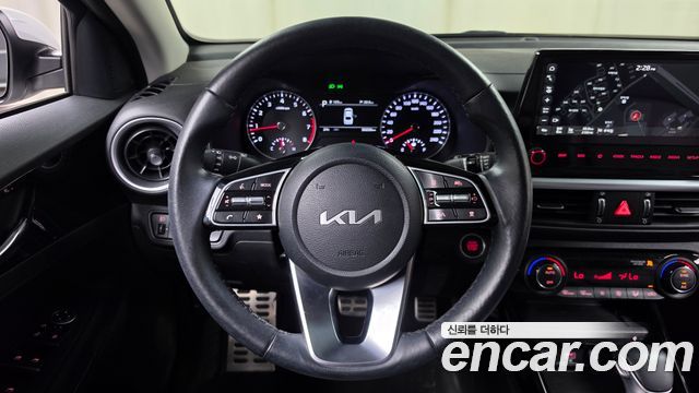 Kia K3 (II) 1.6 Prestige 2023 — фото 13