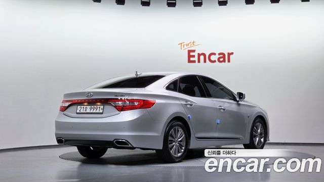 Hyundai Grandeur (HG) HG240 Modern 2015 — фото 2