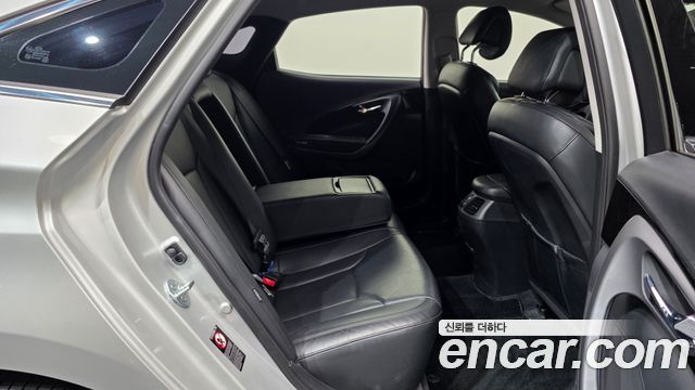 Hyundai Grandeur (HG) HG240 Modern 2015 — фото 12