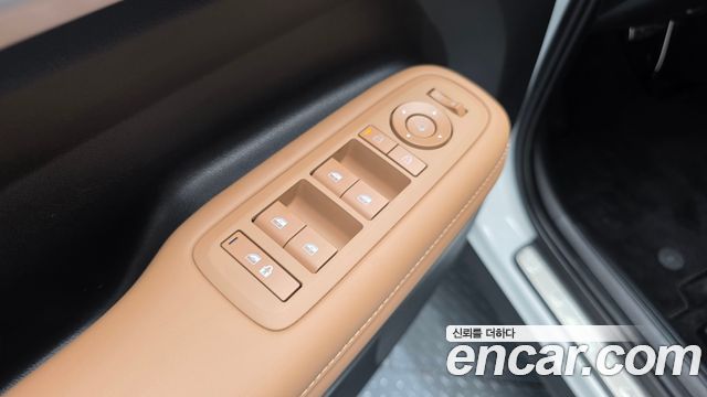 Hyundai Santa Fe (MX5) HEV 1.6 2WD Calligraphy 2025 — фото 29