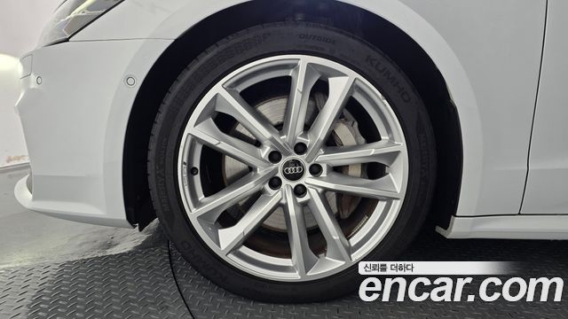 Audi A7 (4K) 55 TFSI e Quattro Premium 2023 — фото 5