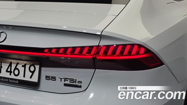 Audi A7 (4K) 55 TFSI e Quattro Premium 2023 — фото 23