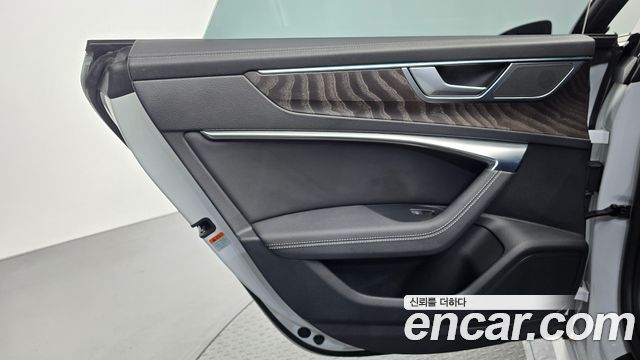 Audi A7 (4K) 55 TFSI e Quattro Premium 2023 — фото 25