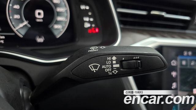 Audi A7 (4K) 55 TFSI e Quattro Premium 2023 — фото 27
