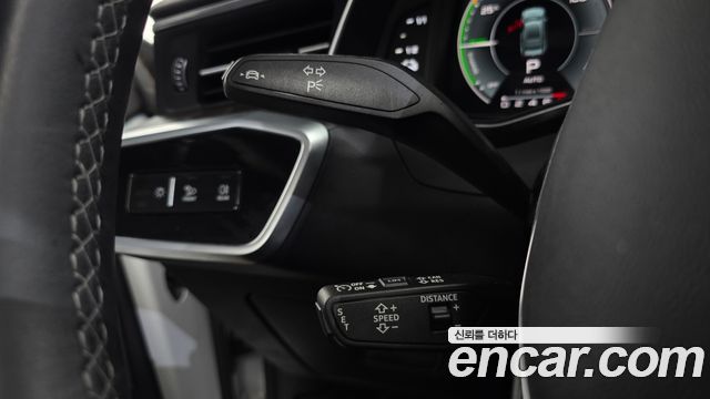 Audi A7 (4K) 55 TFSI e Quattro Premium 2023 — фото 28