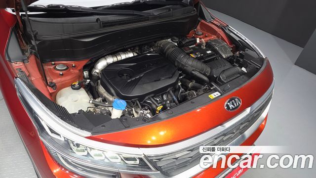 Kia Seltos Gasoline 1.6 Turbo 2WD Noblesse 2020 — фото 6