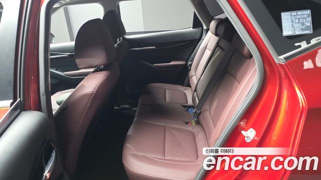 Kia Seltos Gasoline 1.6 Turbo 2WD Noblesse 2020 — фото 12