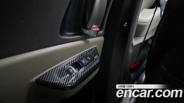 Kia Carnival (IV) HEV 9seater Nobless 2025 — фото 30