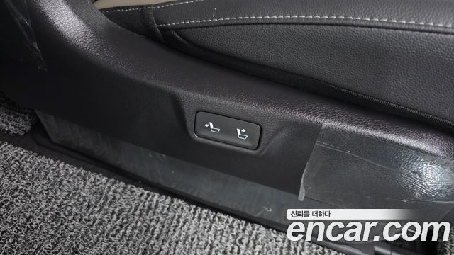 Kia Carnival (IV) HEV 9seater Nobless 2025 — фото 31