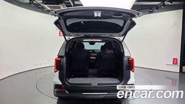 Kia Carnival (IV) HEV 9seater Nobless 2025 — фото 36
