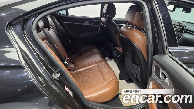 Genesis G70 2.0T Elite 2019 — фото 11