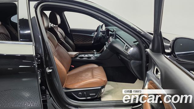 Genesis G70 2.0T Elite 2019 — фото 12