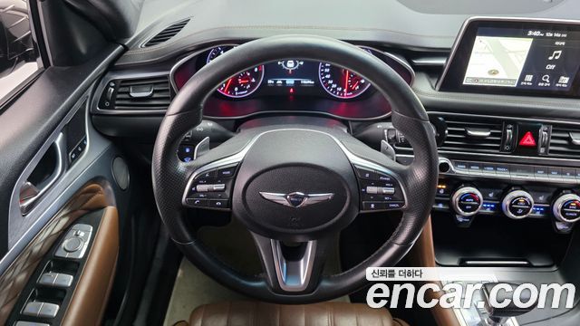 Genesis G70 2.0T Elite 2019 — фото 13
