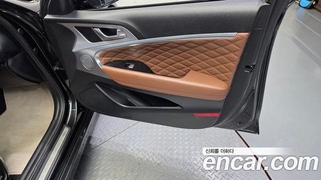 Genesis G70 2.0T Elite 2019 — фото 24
