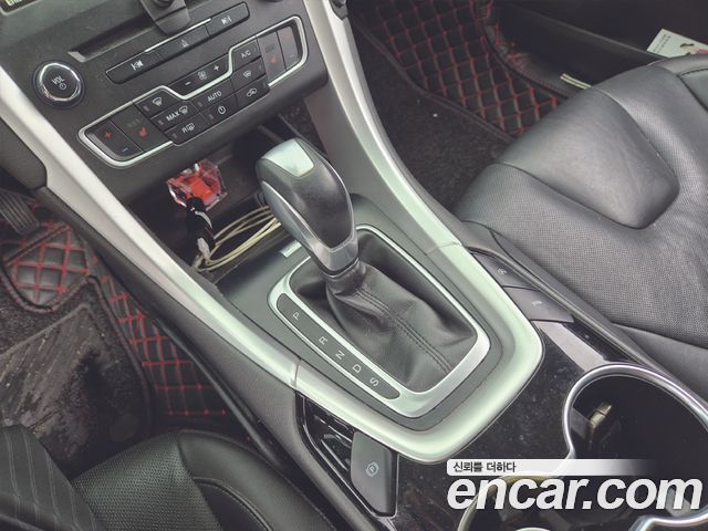 Ford Mondeo (IV) 2.0 Trend 2015 — фото 17