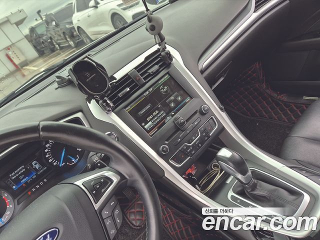 Ford Mondeo (IV) 2.0 Trend 2015 — фото 18