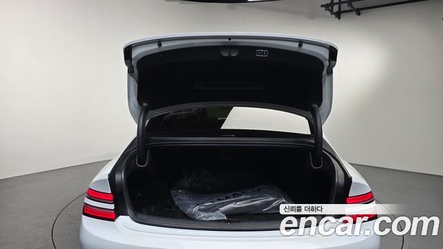 Genesis G80 (RG3) Gasoline 2.5 Turbo 2WD 2024 — фото 17