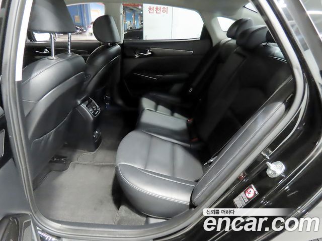 Kia K7 Premier 2.5 GDI Prestige 2020 — фото 17