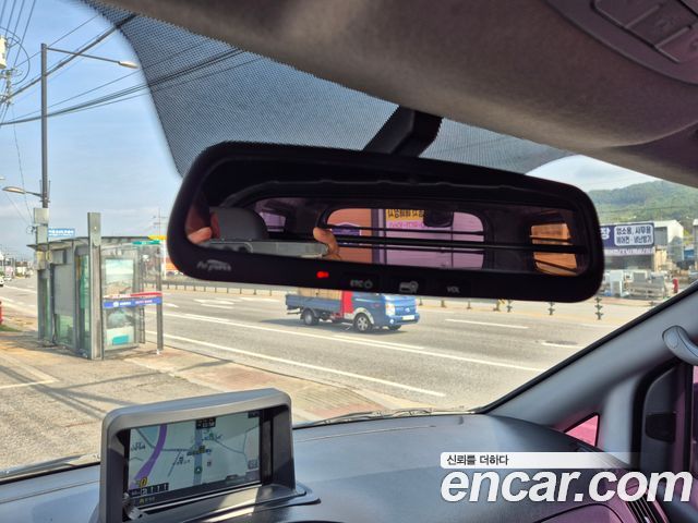 Hyundai Grand Starex 3-Seater VAN Smart Special 2016 — фото 16