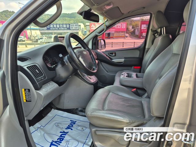 Hyundai Grand Starex 3-Seater VAN Smart Special 2016 — фото 19