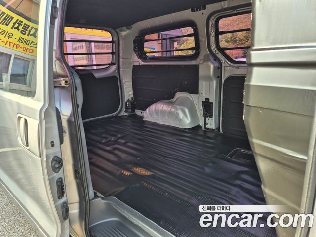 Hyundai Grand Starex 3-Seater VAN Smart Special 2016 — фото 22