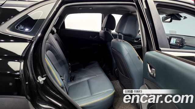 Hyundai Kona 1.6 Turbo 2WD Modern Tech 2019 — фото 12