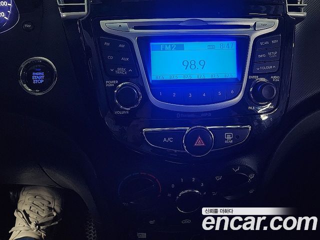 Hyundai Accent (New) 1.4 VVT Modern 2014 — фото 16