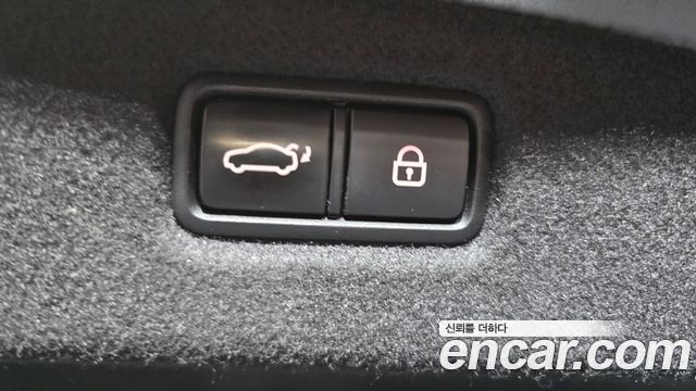 Genesis G90 3.8 AWD Premium Luxury 2021 — фото 20